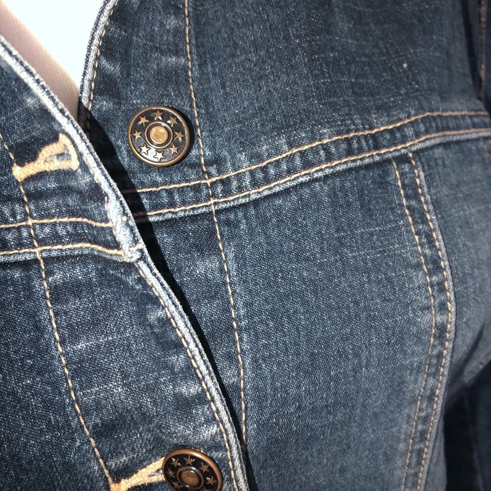 Jean Jacket - Picture 3 of 6